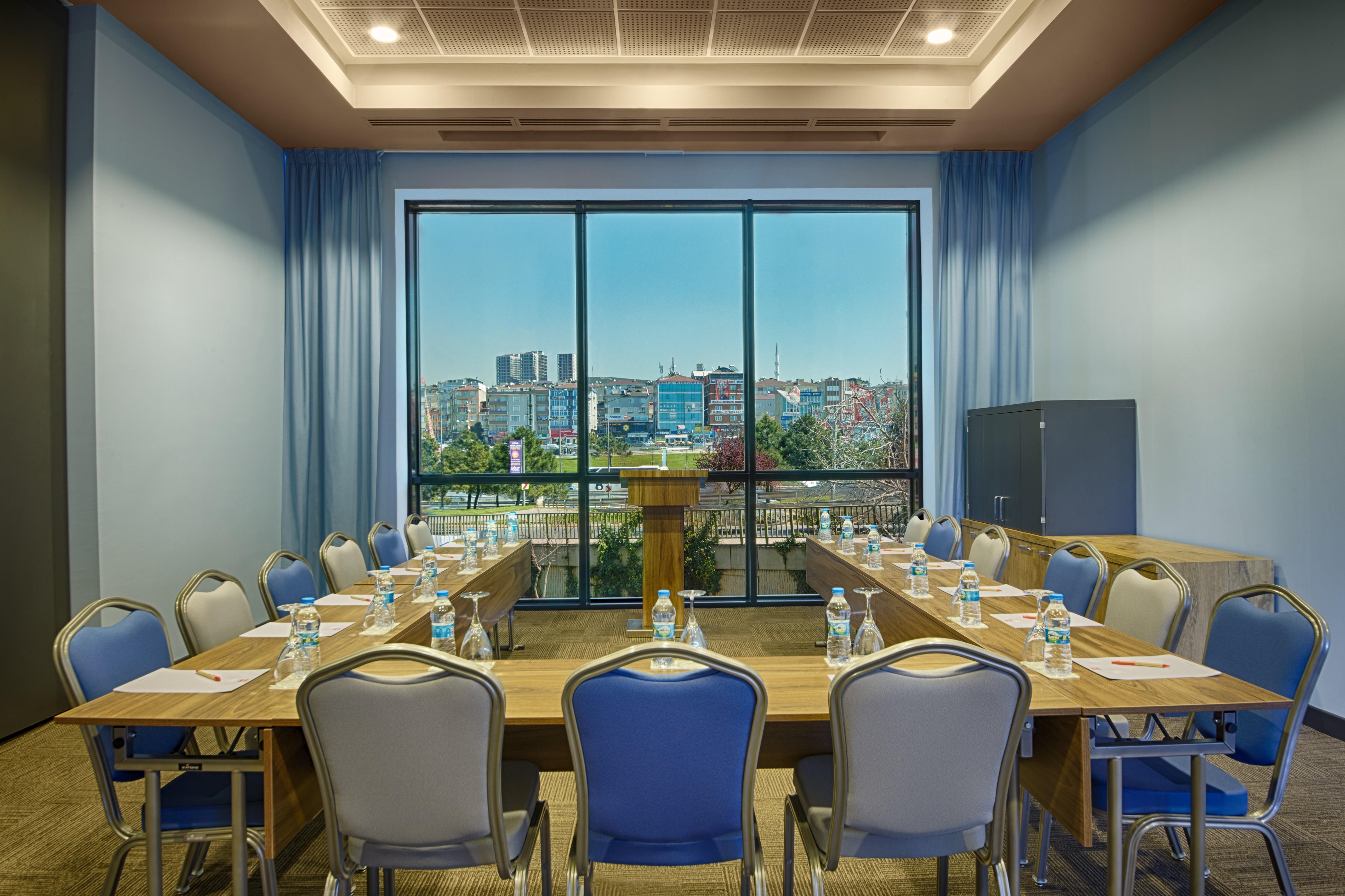 Ibis Istanbul Tuzla Hotel Cayirova エクステリア 写真