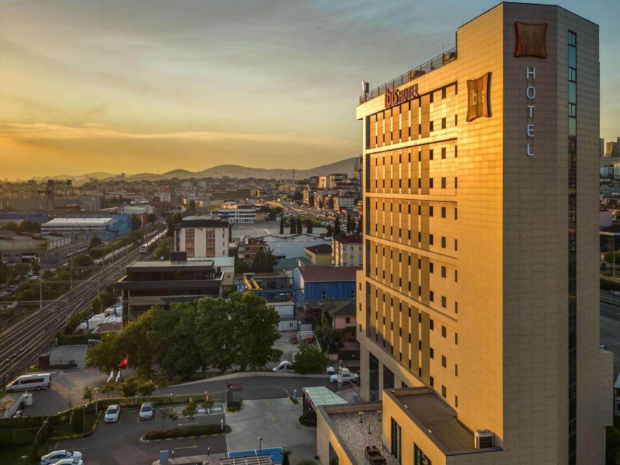 Ibis Istanbul Tuzla Hotel Cayirova エクステリア 写真
